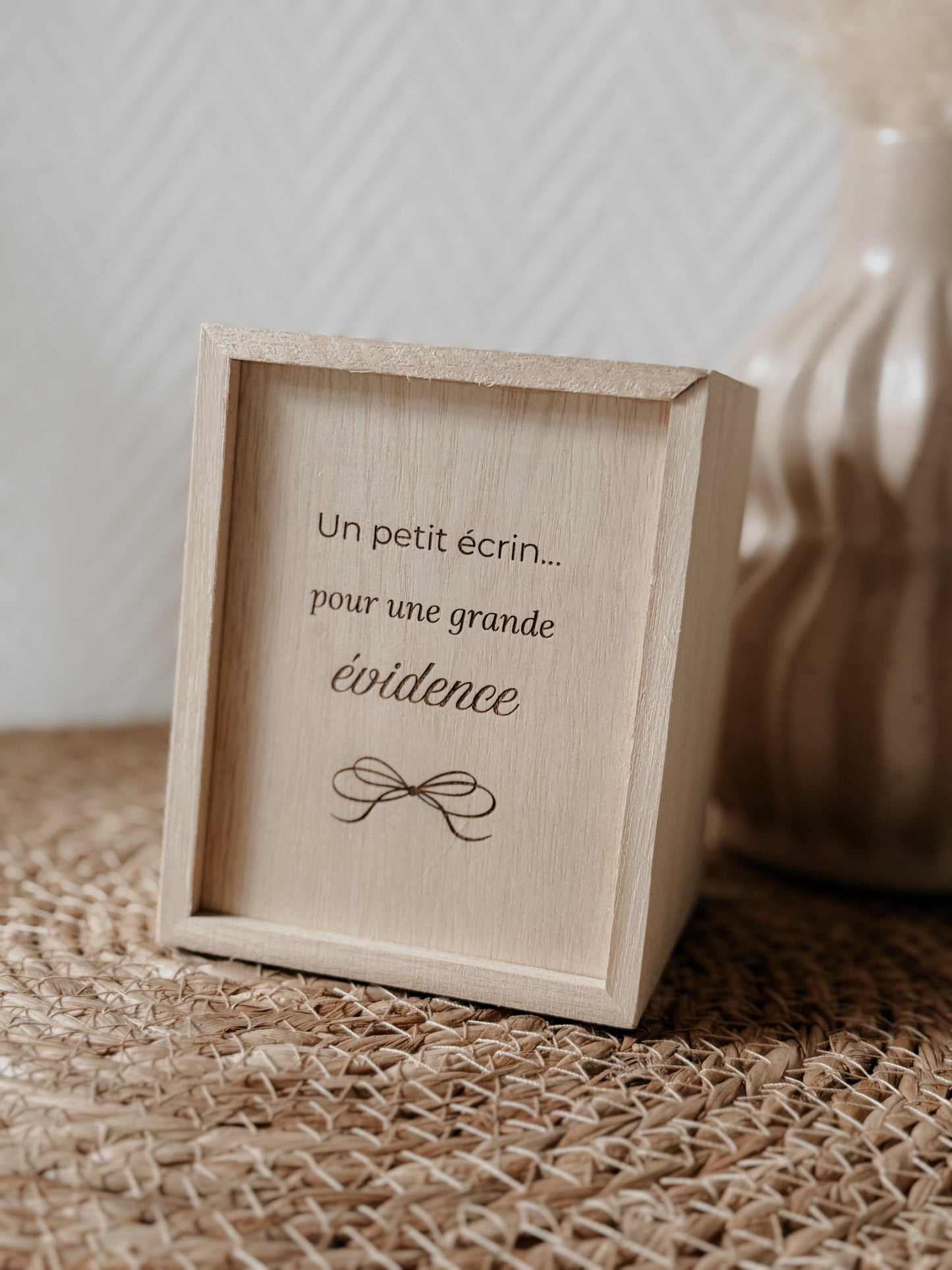Coffret en bois & bougie - demande témoin