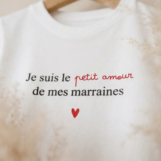 T-shirt "Je suis le petit amour de ..."