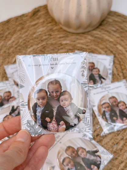 Magnet capsules