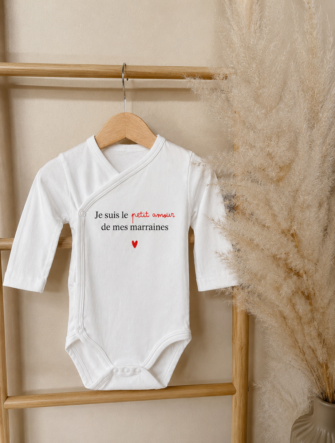 Body bébé "Je suis le petit amour de ..."